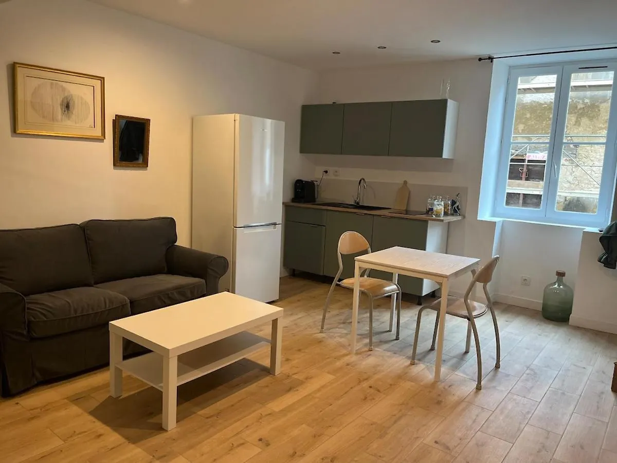Appartement Studio Climatise Trévoux
